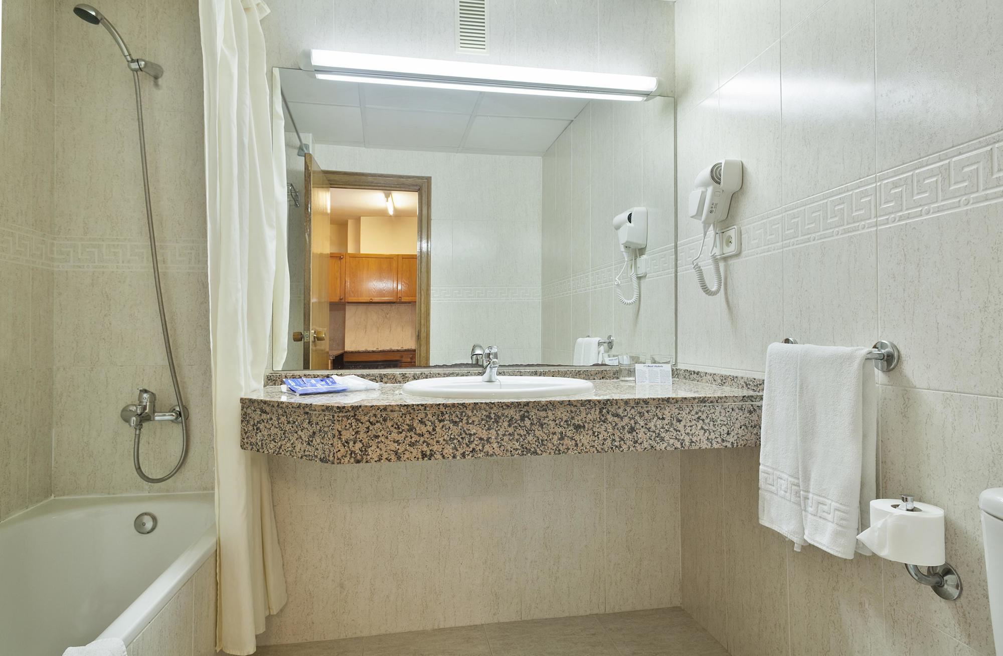 Apartamentos Best Michelangelo Salou Ngoại thất bức ảnh